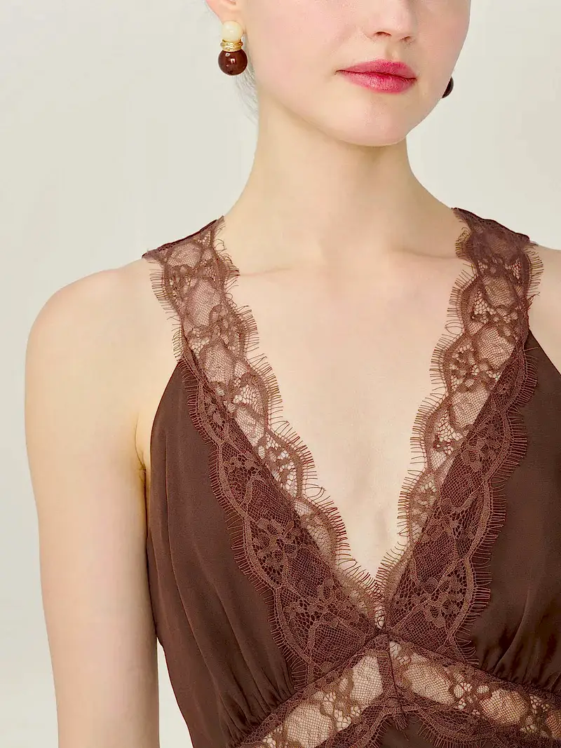Aurelia Dress in Chocolate