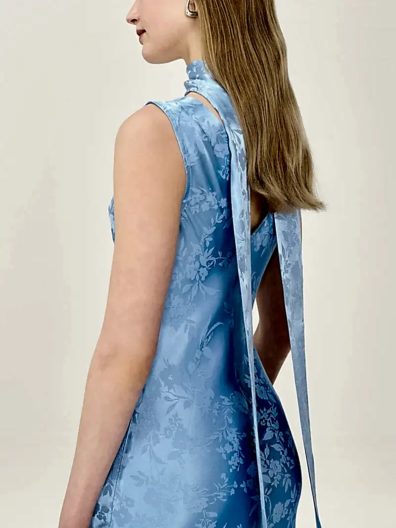 Scarlett Scarf in Vista Blue