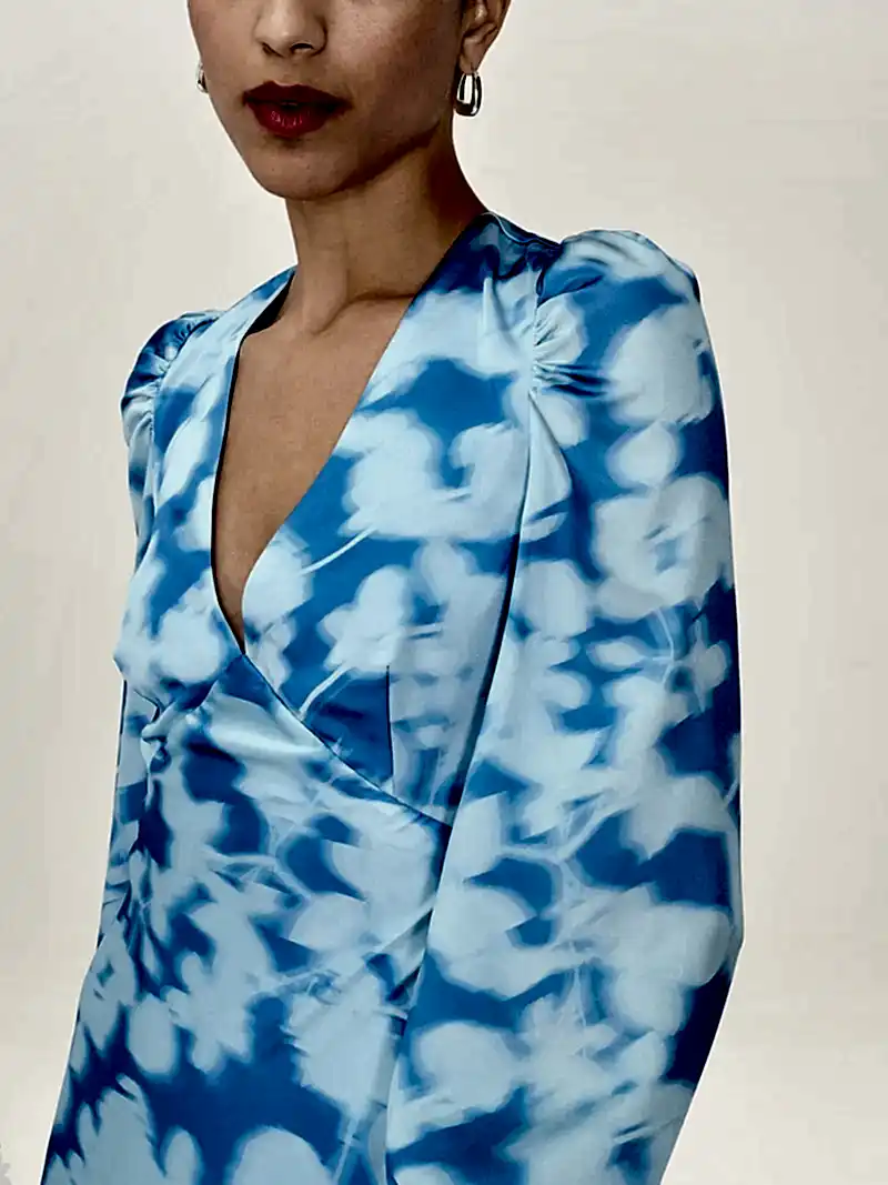 Francoise Dress in Blue Blurred Floral