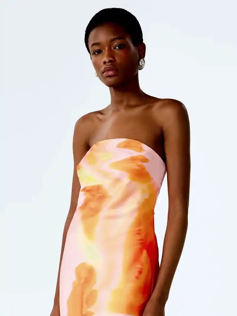 Amdra Dress in Pink Glitched Floral Placement