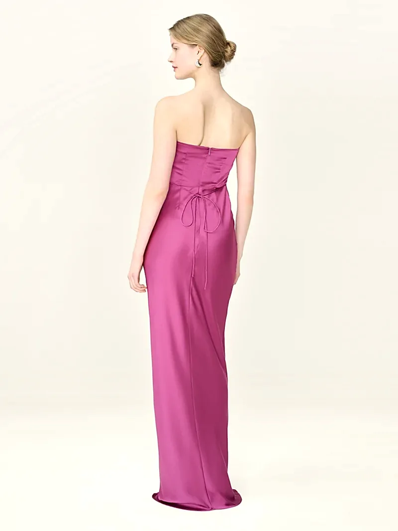 Amdra Dress in Magenta