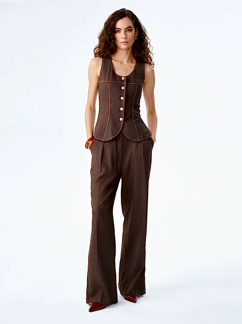 Austen Top in Chocolate