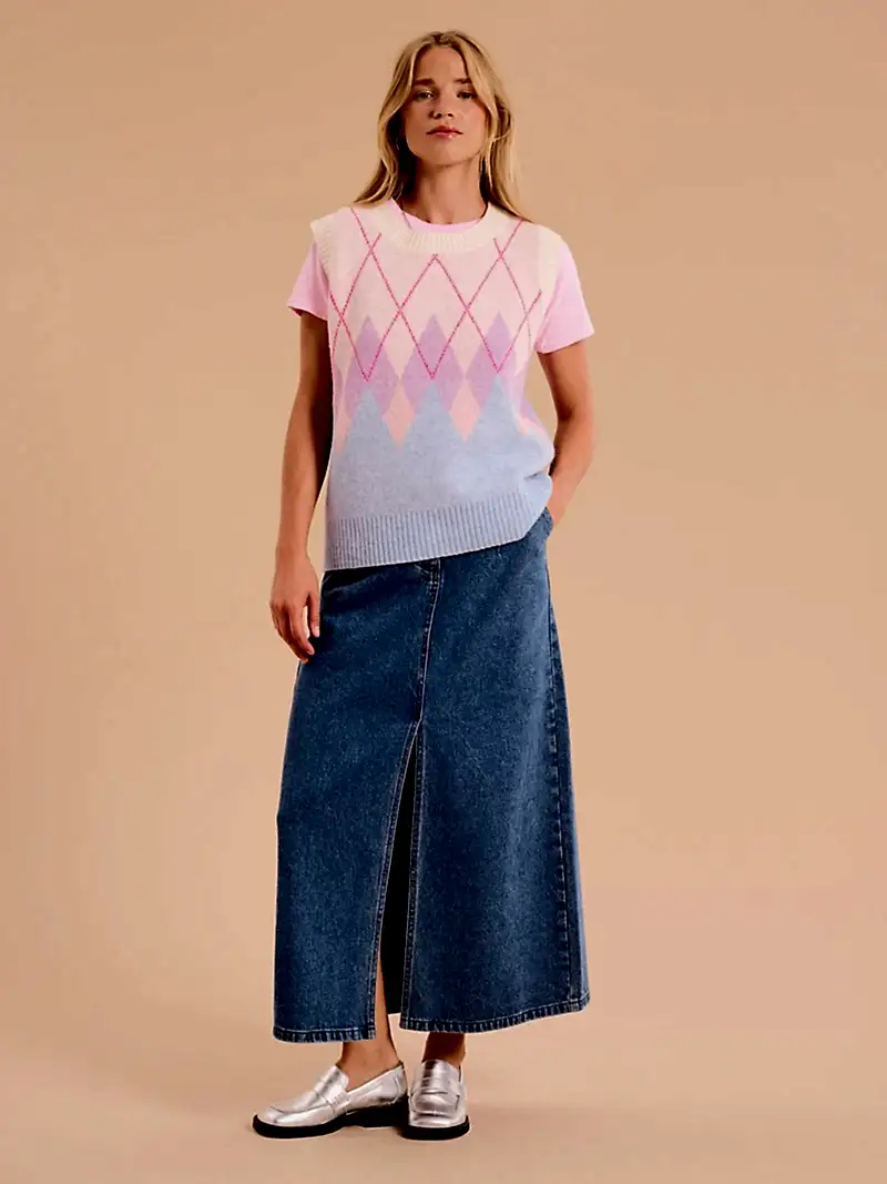 Bobbi Fluffy Argyle Vest