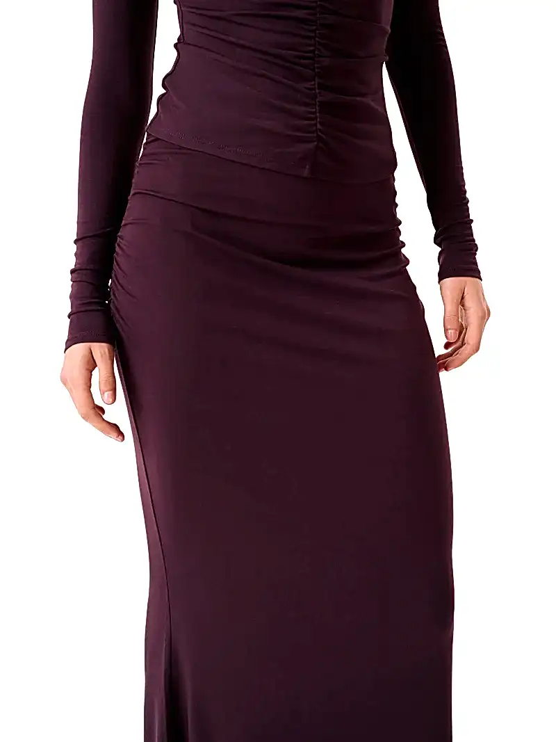 Careen Skirt in Aubergine
