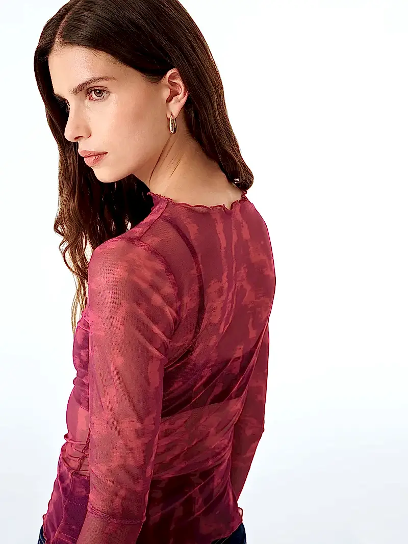 Lorrie Powermesh Top in Magenta Moire