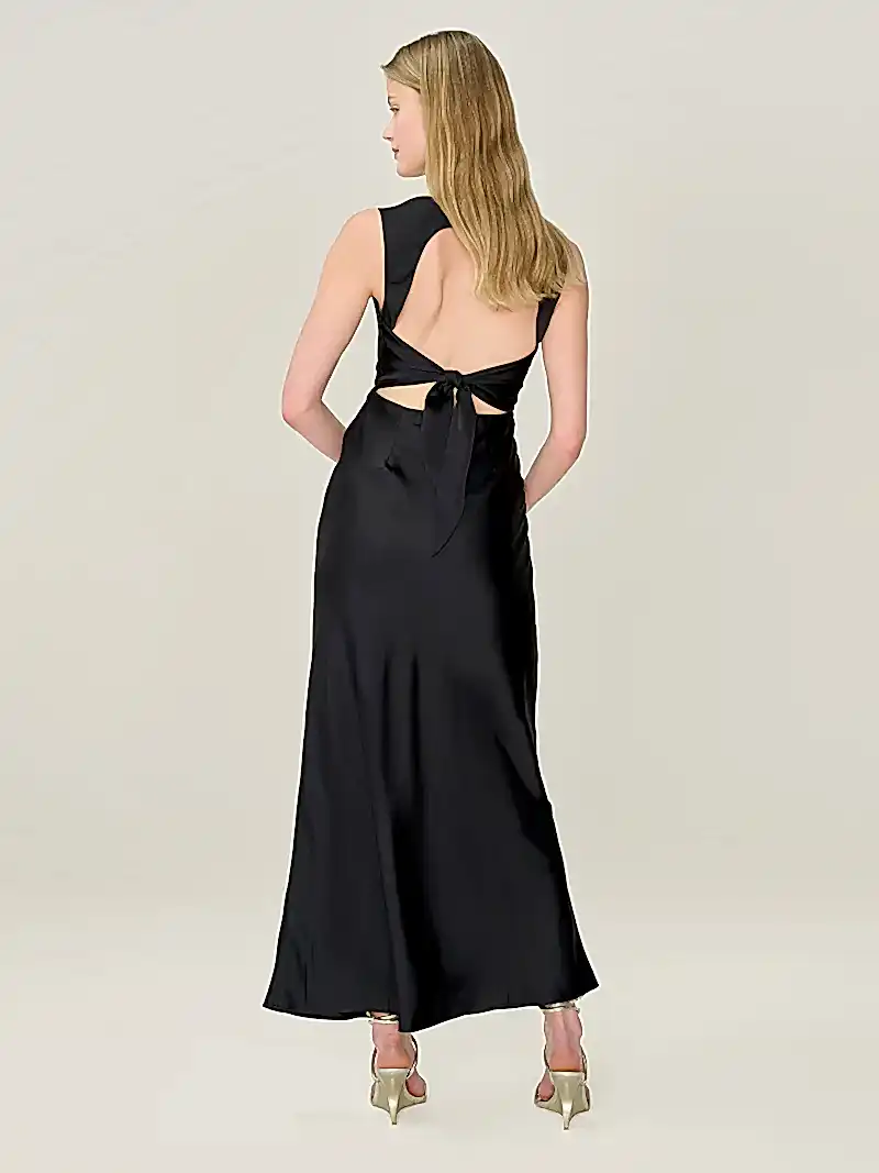 Nova Dress in Black