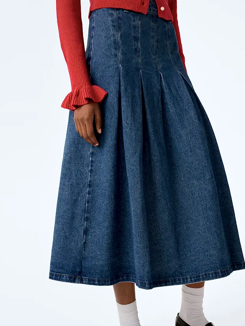 Pru Skirt in Mid Wash