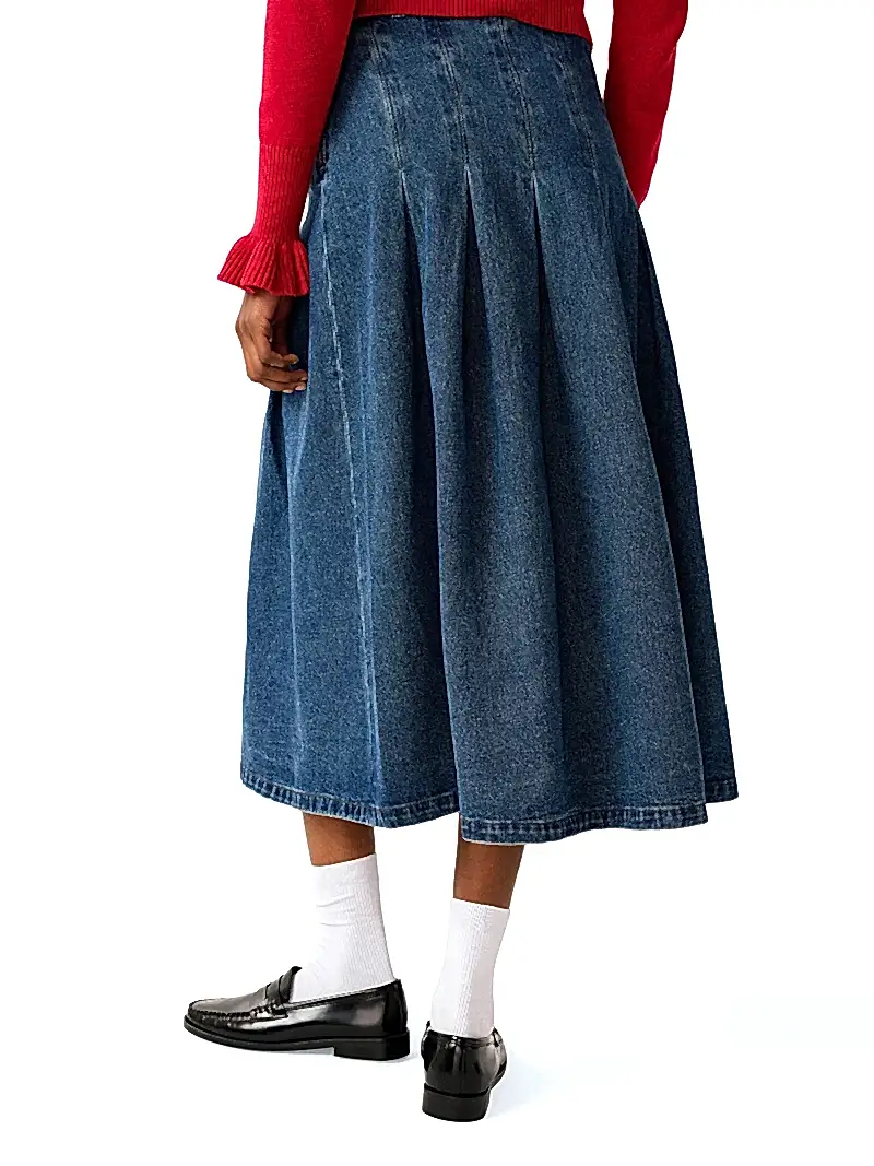 Pru Skirt in Mid Wash