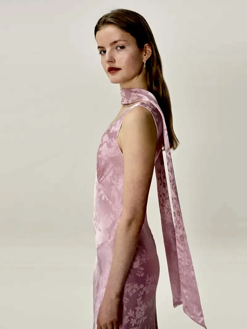 Scarlett Scarf in Bleached Mauve