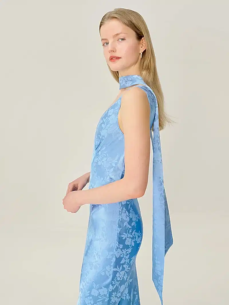 Scarlett Scarf in Vista Blue